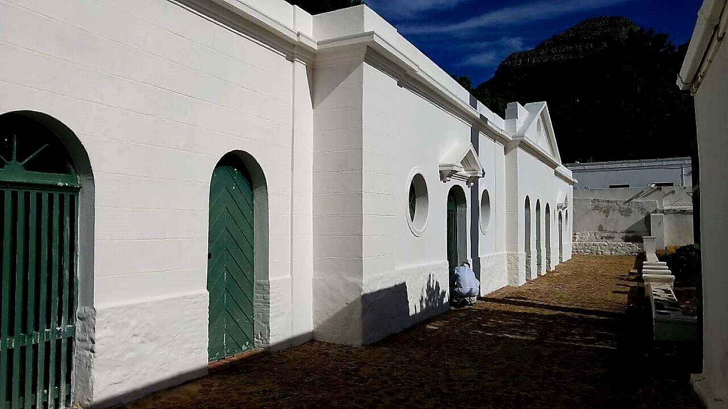 Leeuwenhof Estate painted by Midas Paints Tygvervalley in limewash bluskalk